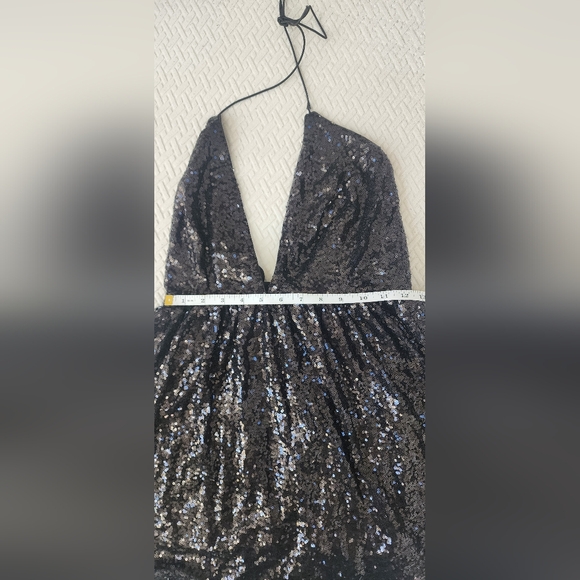 Tobi Black Sequins Mini Dress in Medium! - Picture 9 of 9